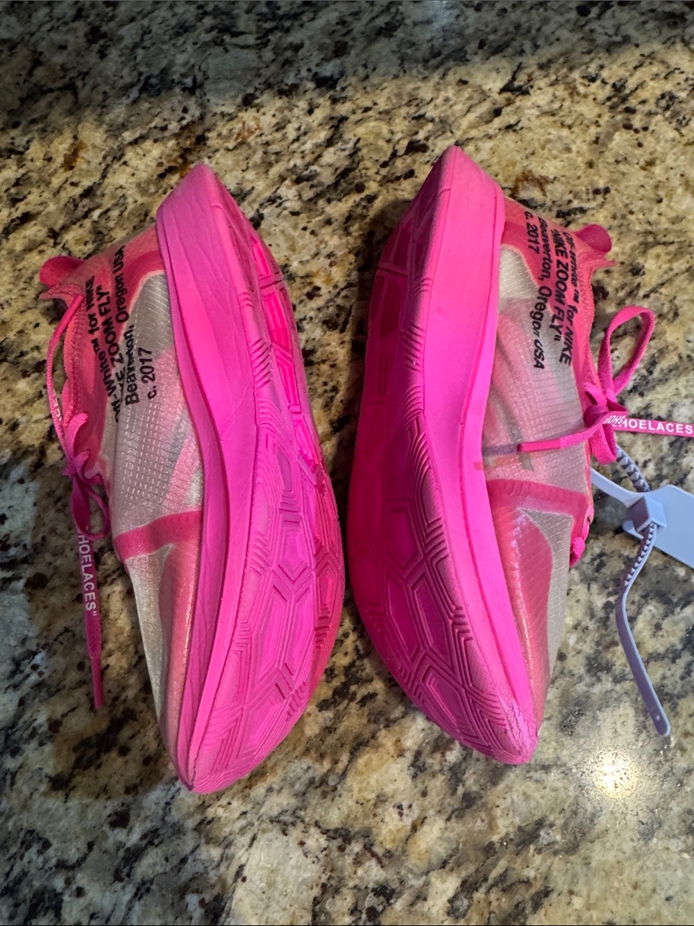 Nike x Off White Zoom Fly trademark Sneakers NWOT RARE - Picture 4 of 7